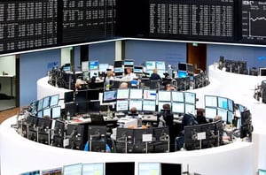 "ستوكس 600" يتراجع 6% مع تصاعد الحرب التجارية العالمية